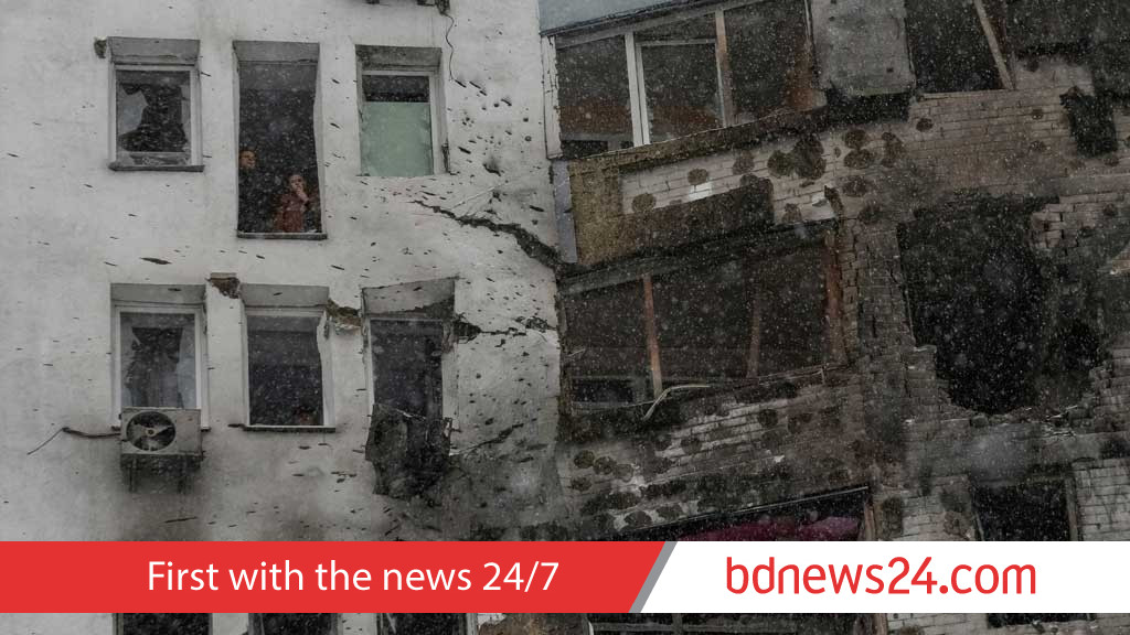 Kyiv scrambles to repair ruined power grid