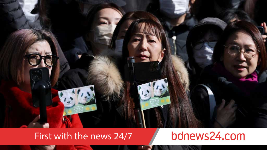 Japan bids farewell to last giant pandas