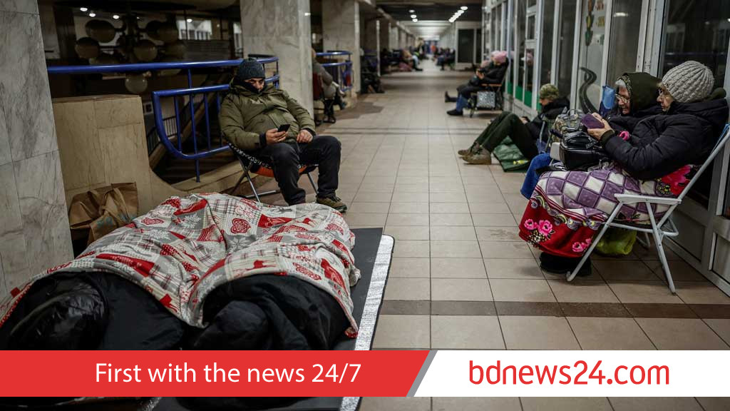 Russia hits Kyiv with drones and missiles