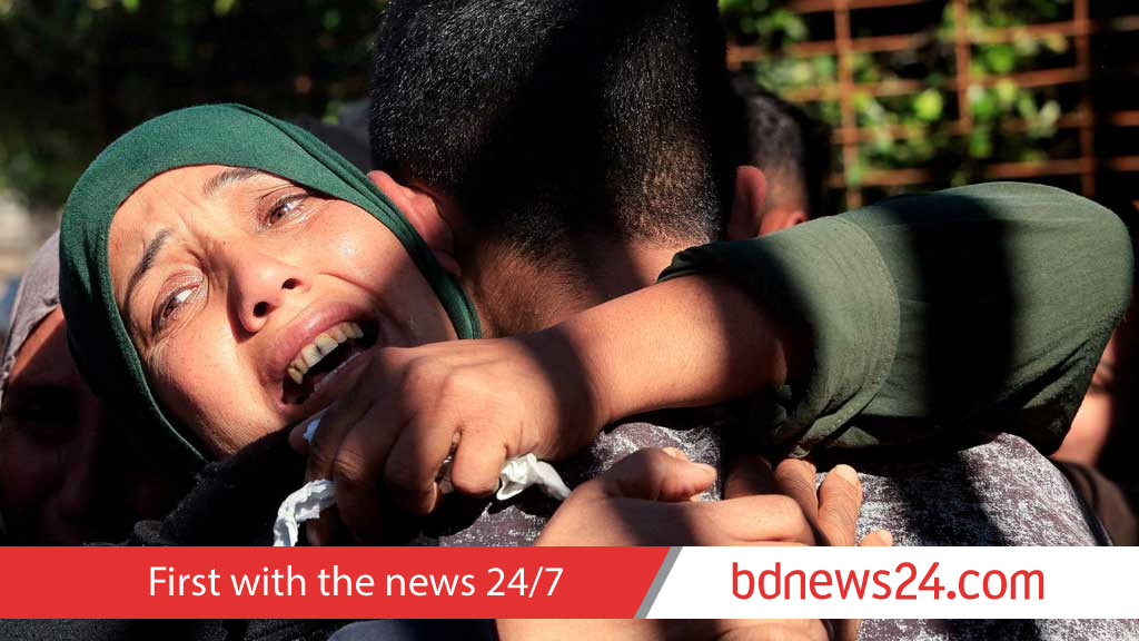 Israeli fire kills 3 in Gaza