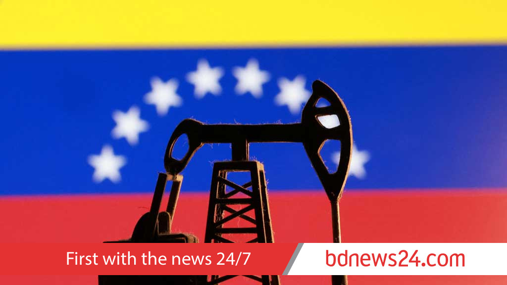 Vitol, Trafigura offer Venezuelan oil to Indian, Chinese refiners for March: