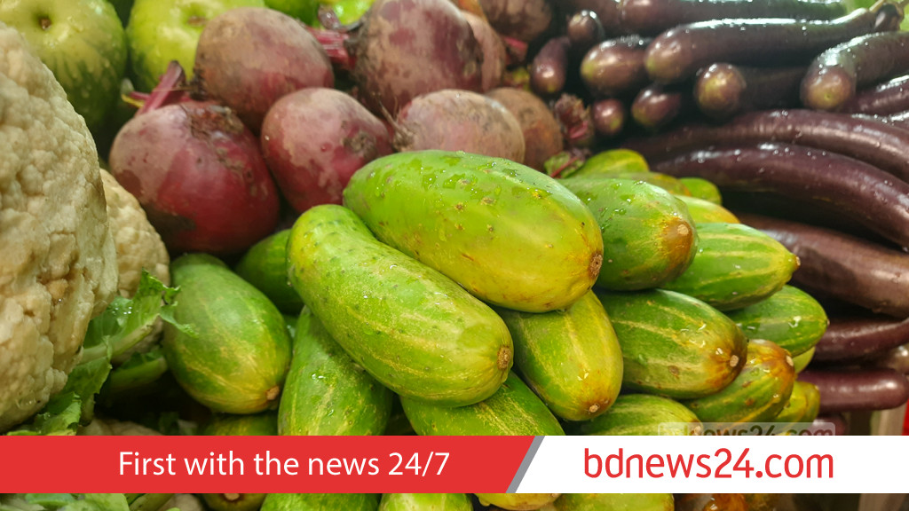 Cold snap chills Dhaka veg sales