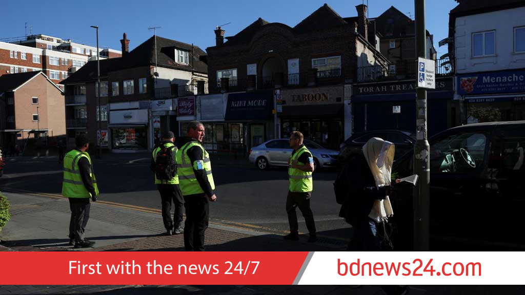 UK police charge man over stabbing of two Jewish men